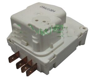 TIMER SBRINAMENTO MOD.DBZC-625, Alim.220V, motorino 1-3, interventi ogni 6h dalla durata di 25 minuti.